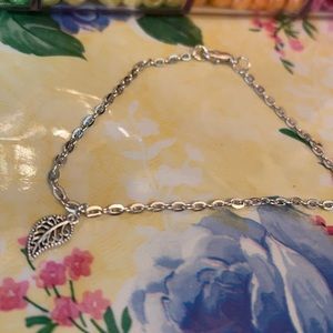 Leaf charm bracelet 🍃